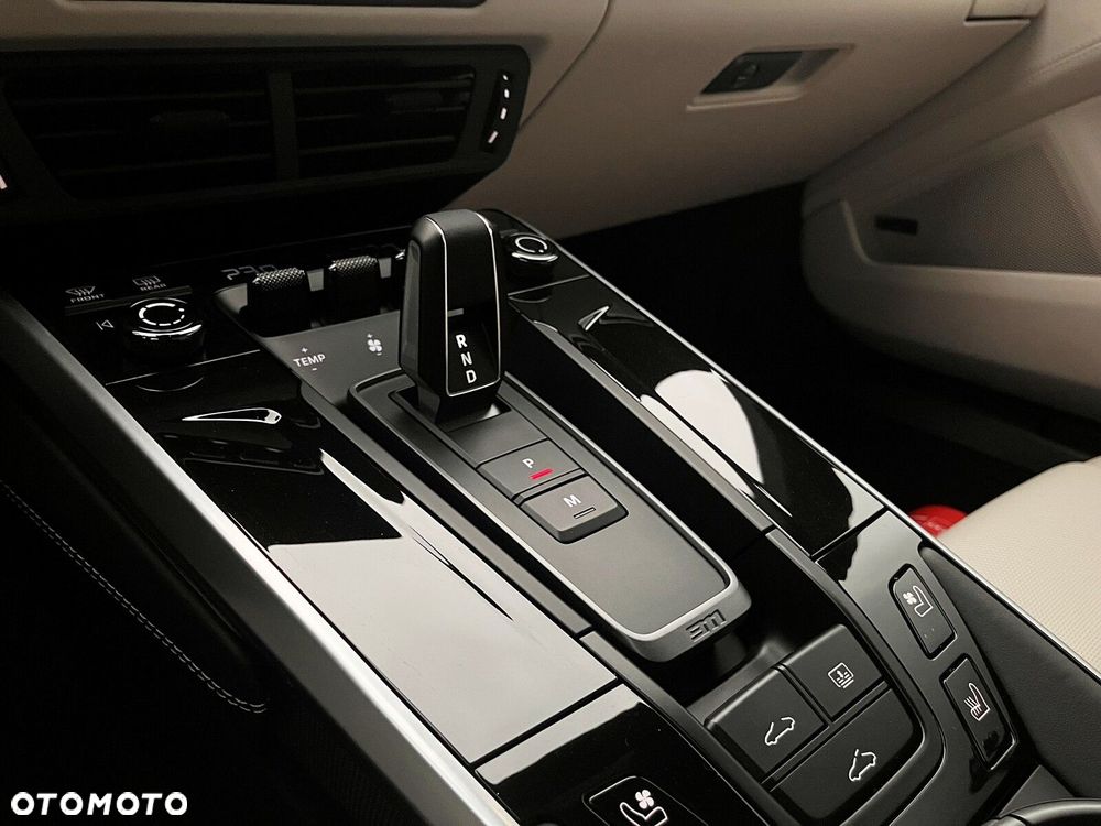 Porsche 911 - 27