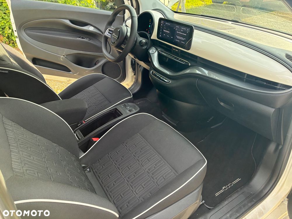 Fiat 500e - 7