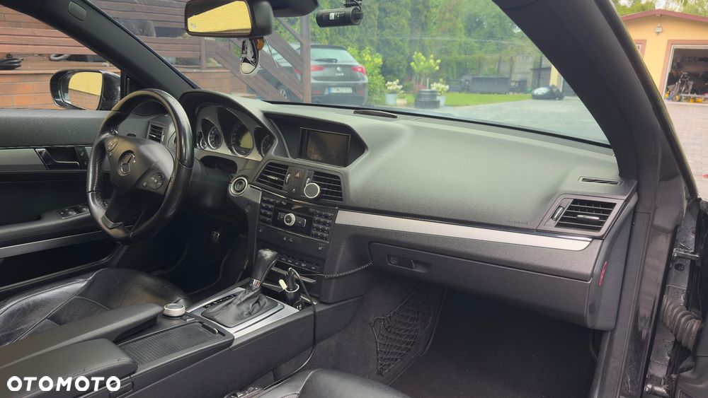 Mercedes-Benz Klasa E 350 CGI BlueEffICIENCY - 17