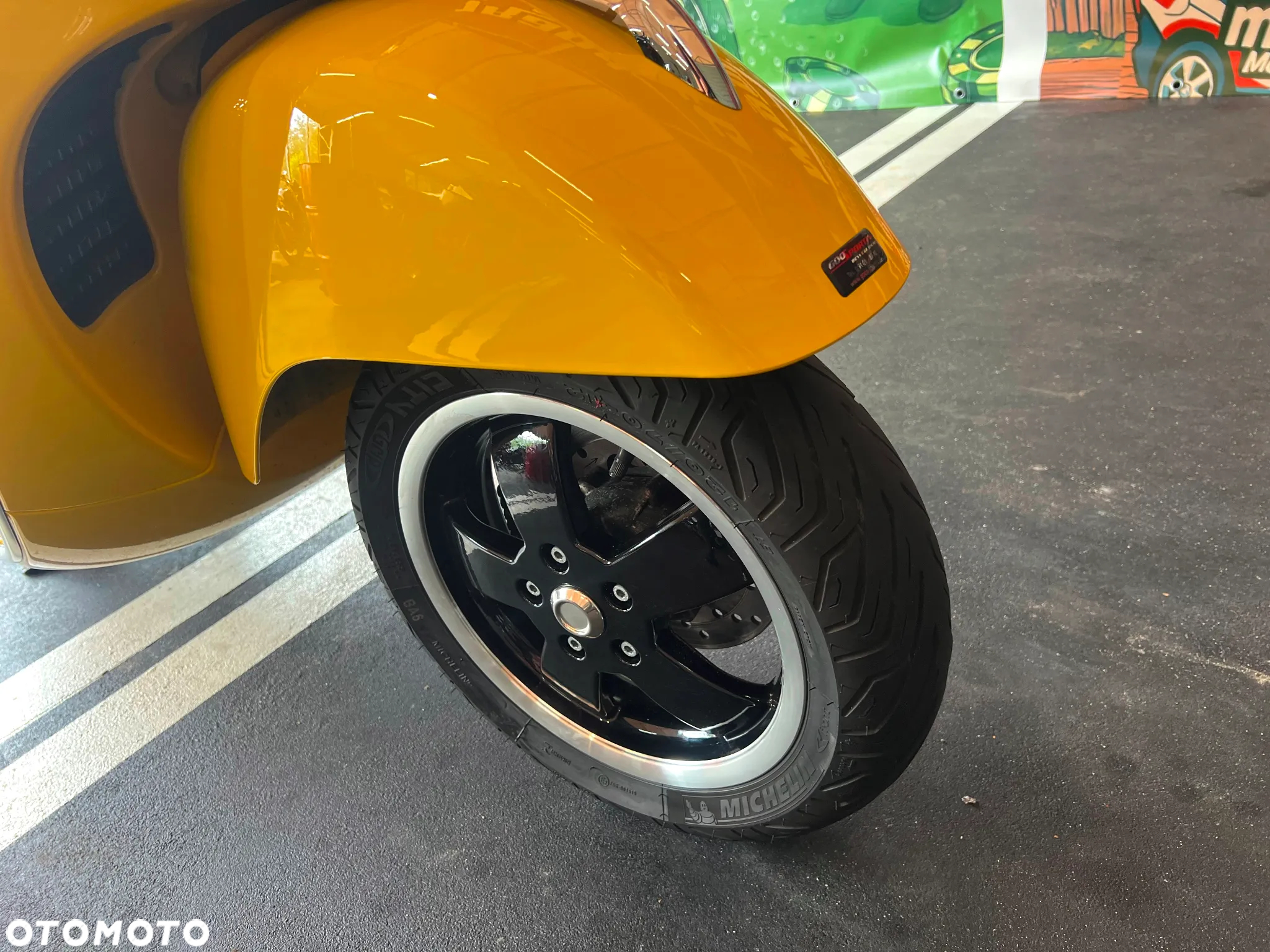 Piaggio Vespa - 9