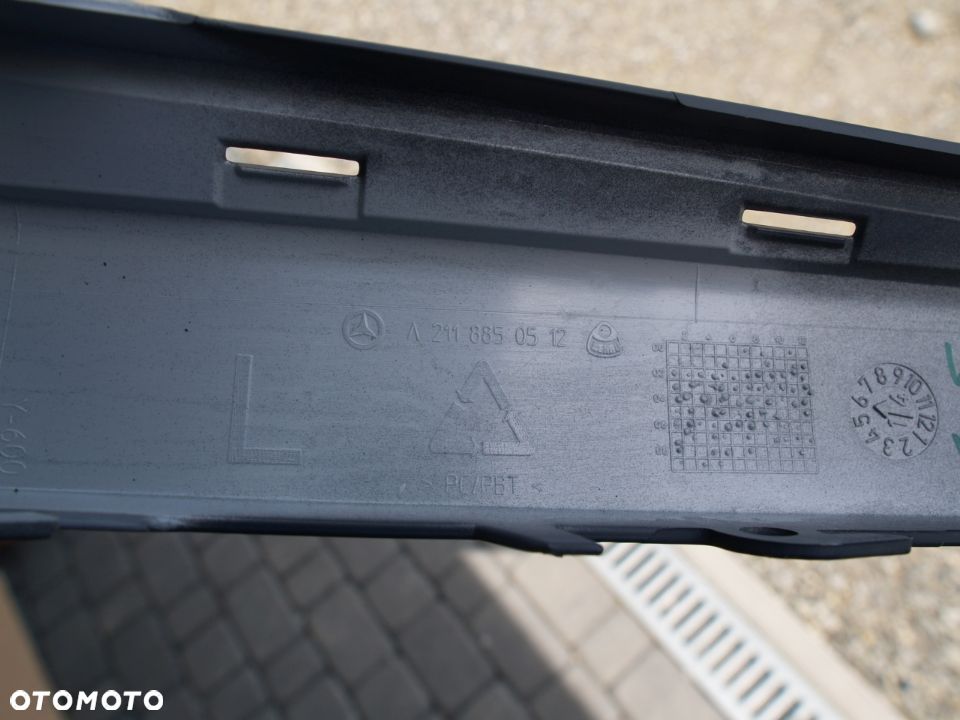 Mercedes E-Klasa Listwa zderzaka lewa tylna lewy tyl e klasa - 3