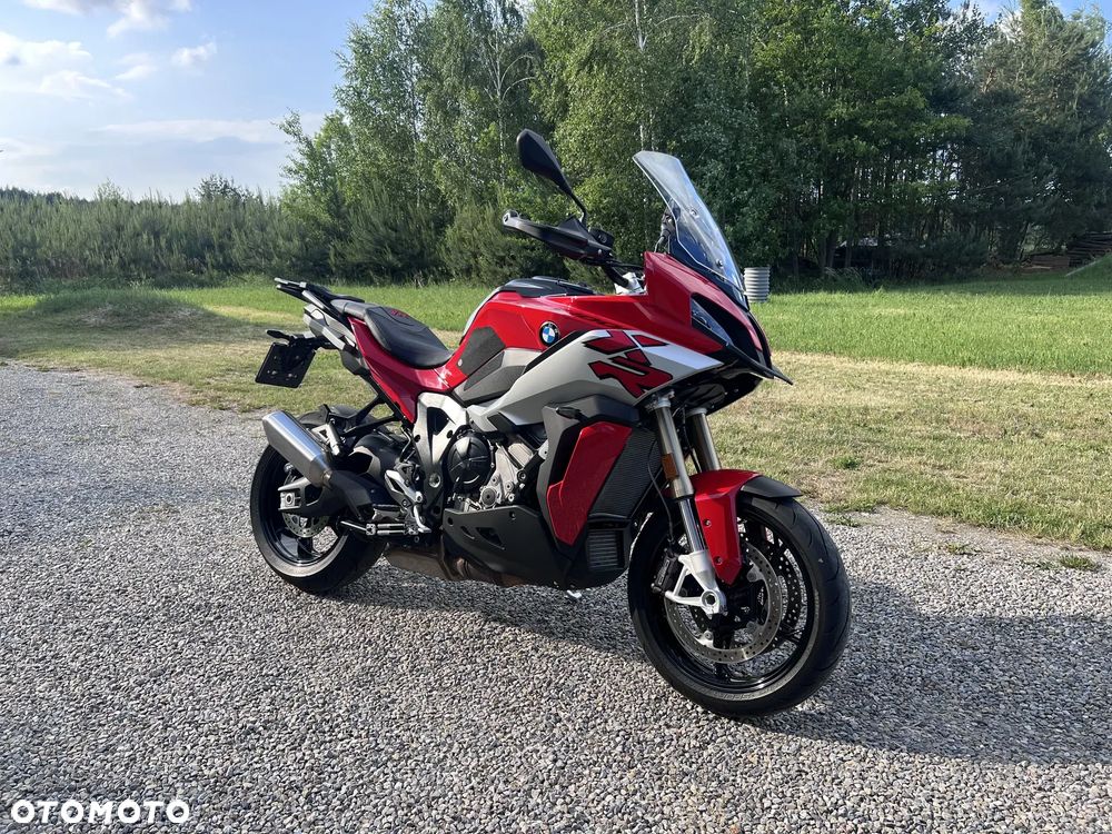 BMW XR - 1