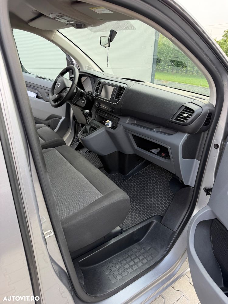 Opel Vivaro - 7
