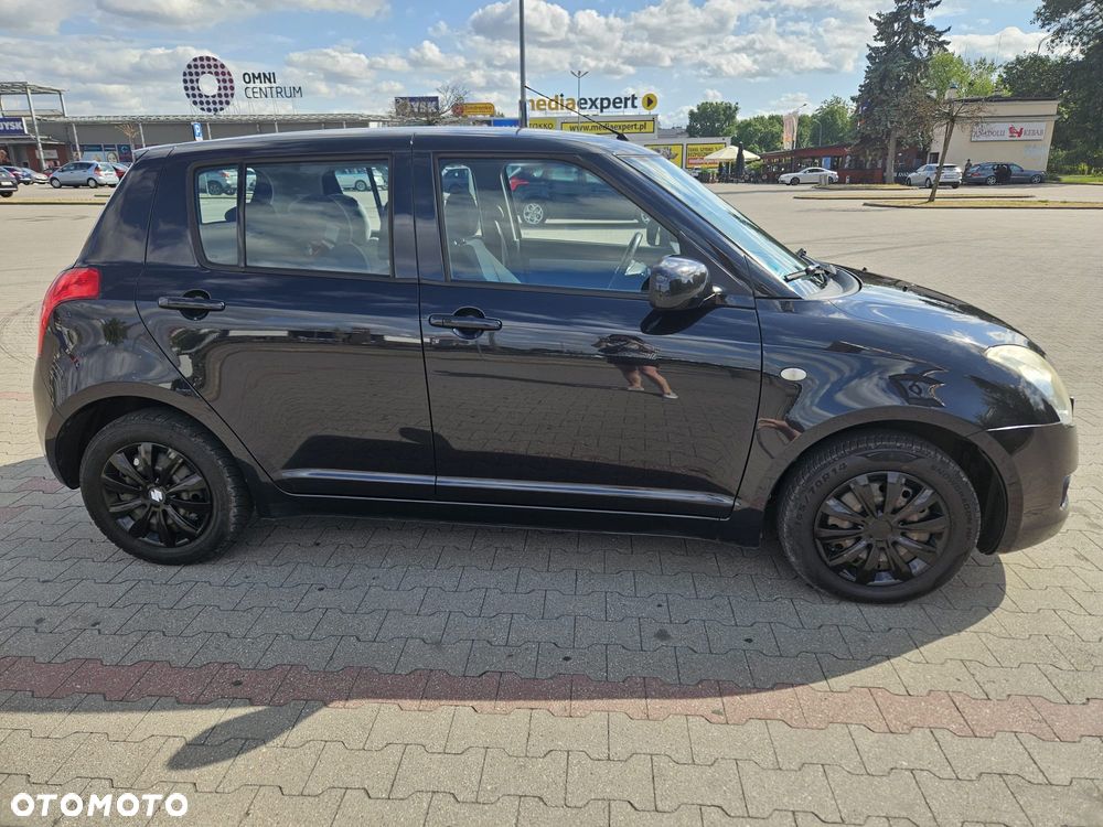 Suzuki Swift - 5