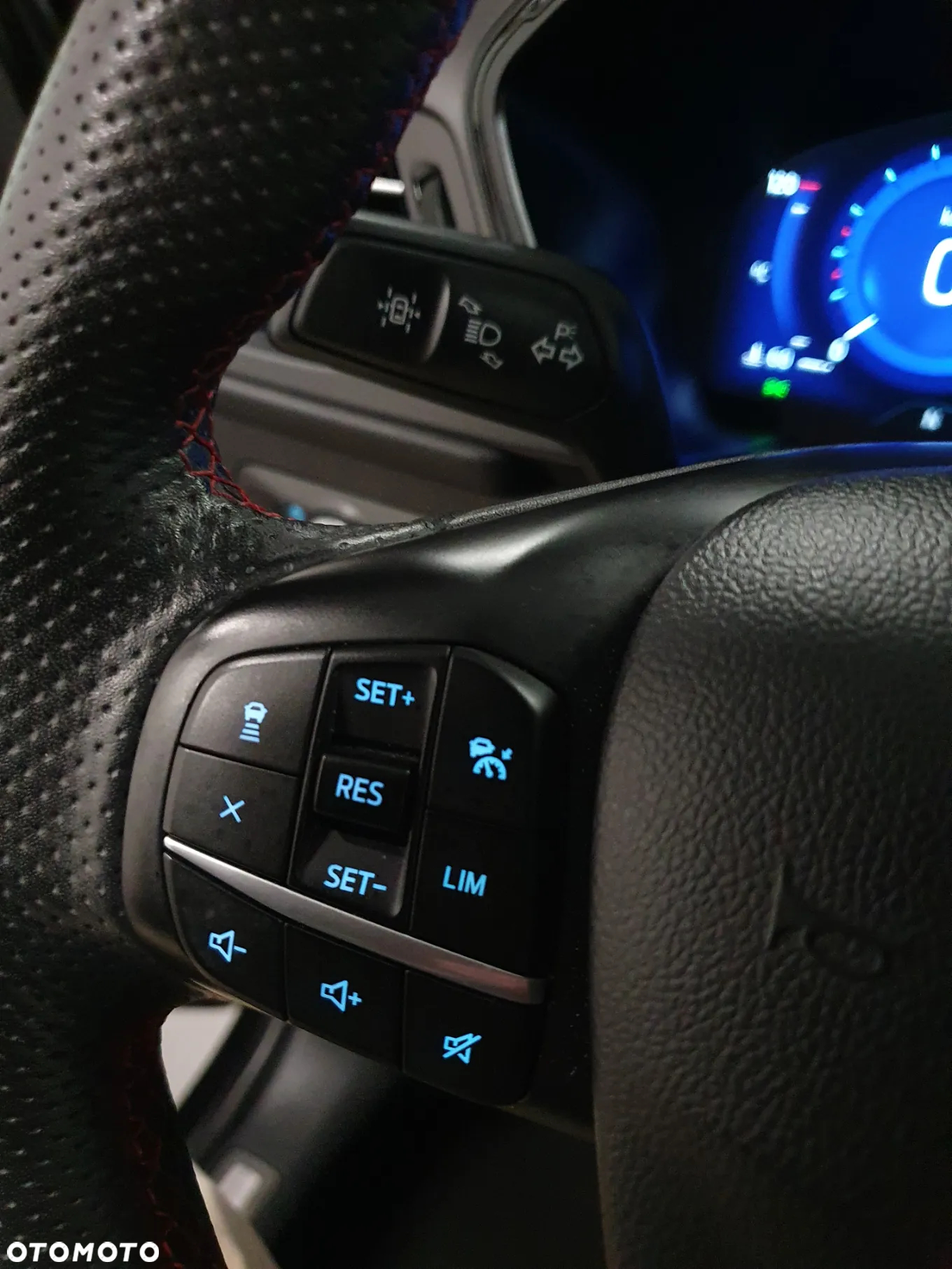 Ford Kuga 1.5 EcoBlue FWD ST-Line X - 20