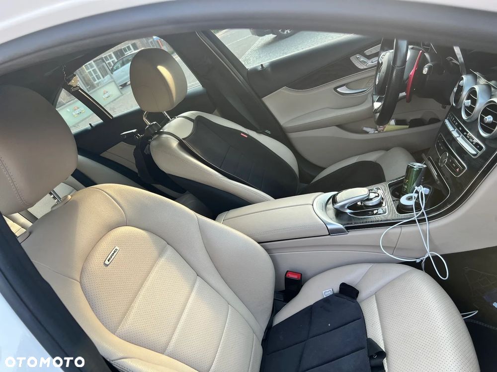 Mercedes-Benz Klasa C 300 7G-TRONIC - 9