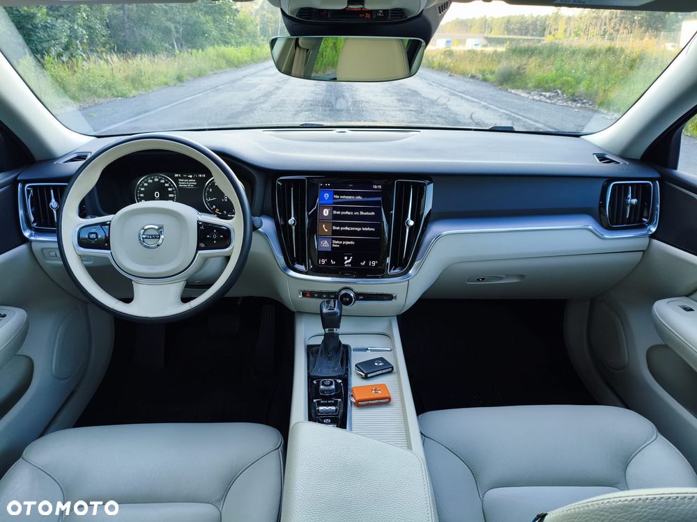 Volvo S60 T5 Geartronic Momentum - 10