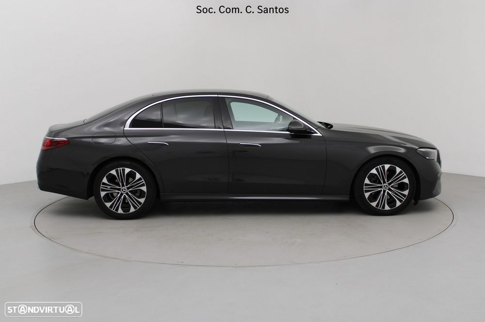 Mercedes-Benz E 220 d - 4