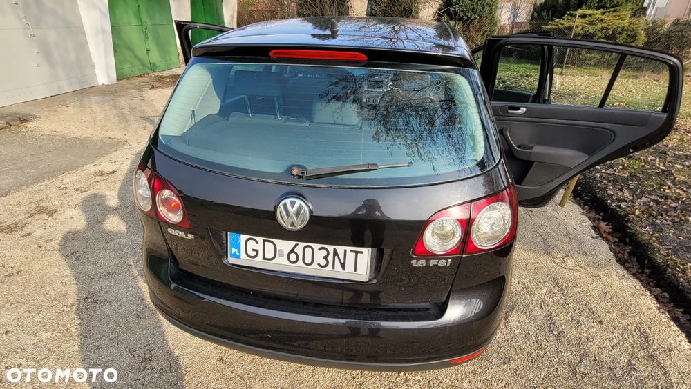 Volkswagen Golf Plus 1.6 FSI Comfortline - 21