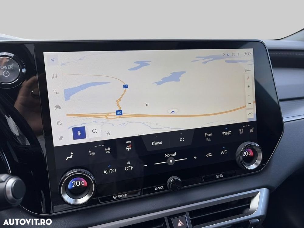 Lexus Seria RX - 18
