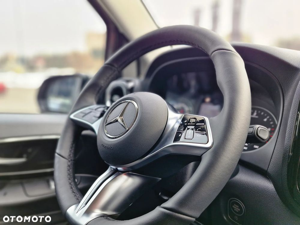 Mercedes-Benz Vito - 14