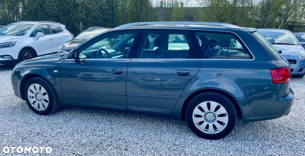 Audi A4 Avant 2.0 TDI - 16