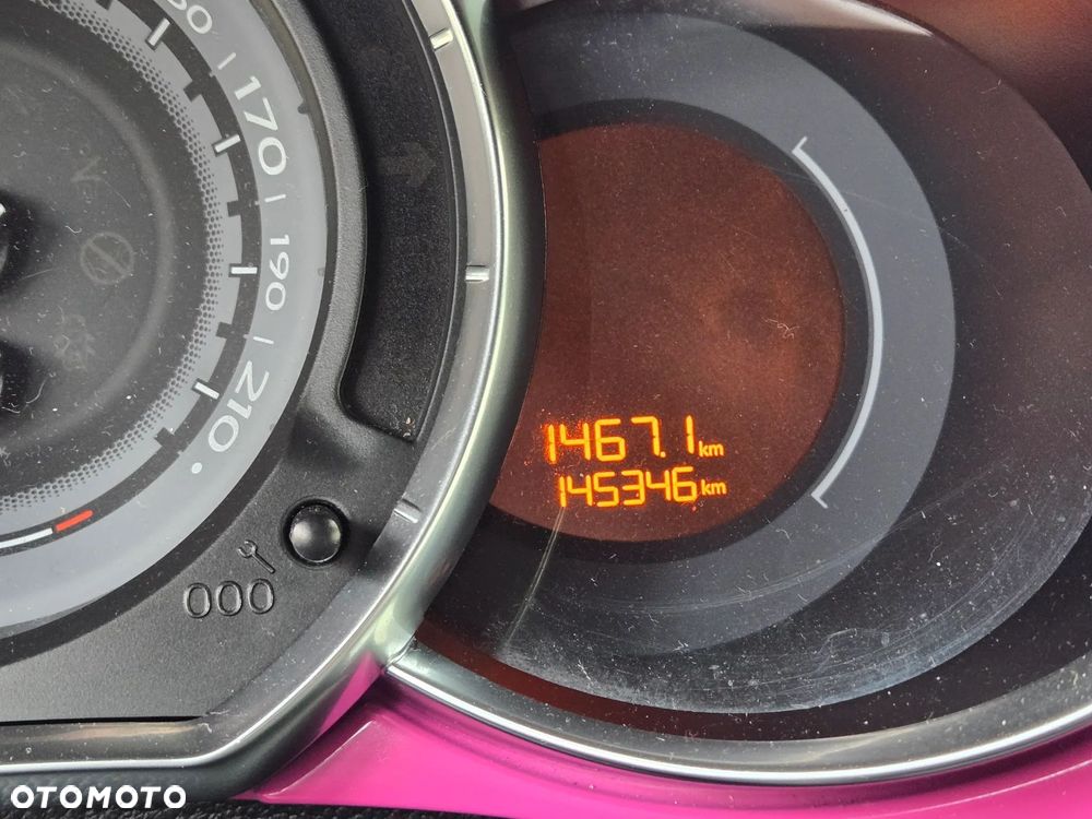 Citroën DS3 e-HDi 90 FAP SoChic - 15