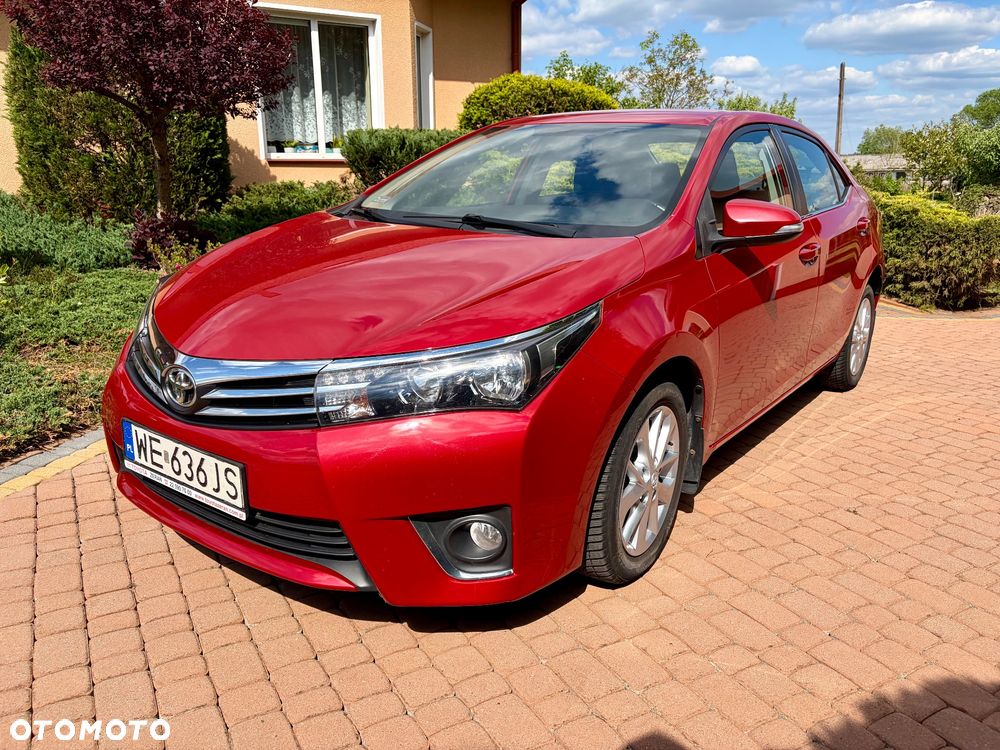 Toyota Corolla 1.6 Premium + - 7