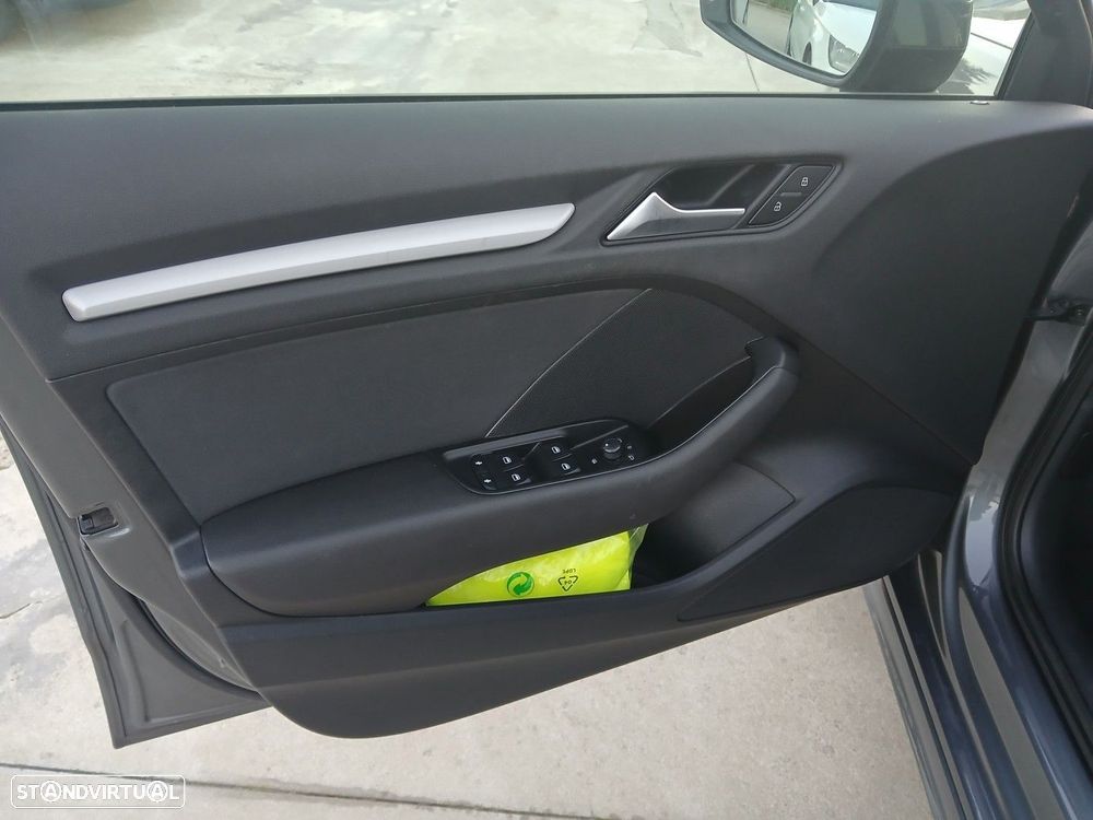 Audi A3 Sportback 1.6 TDI - 16