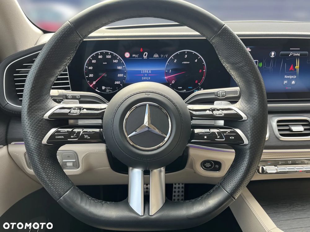 Mercedes-Benz GLS - 15
