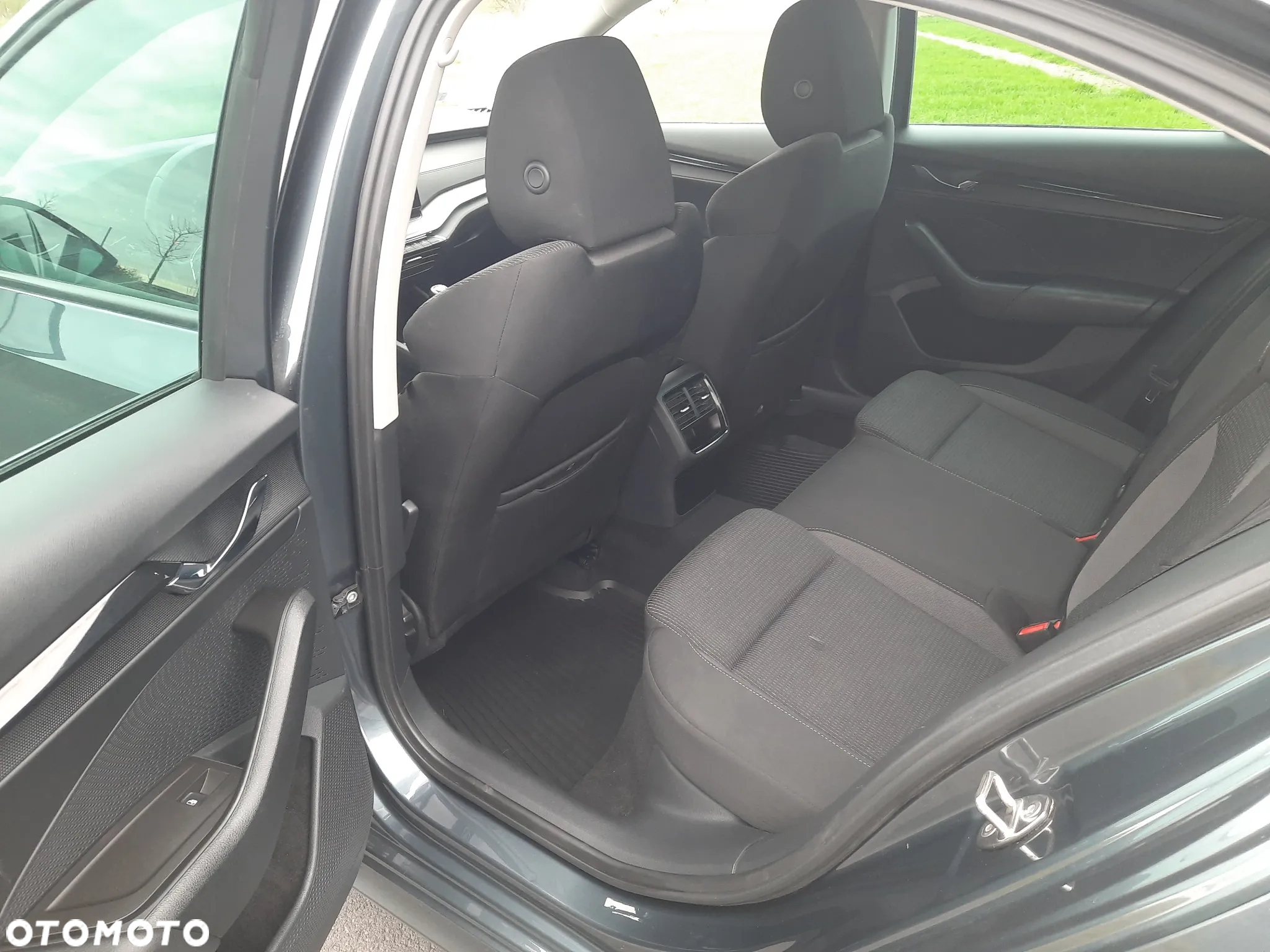 Skoda Octavia 1.5 TSI ACT Ambition - 9