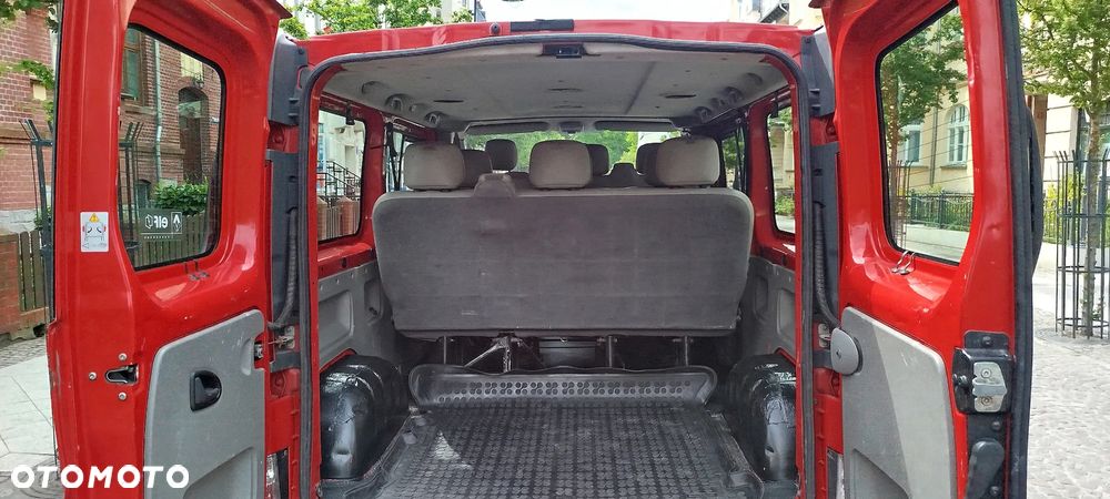 Renault Trafic - 8