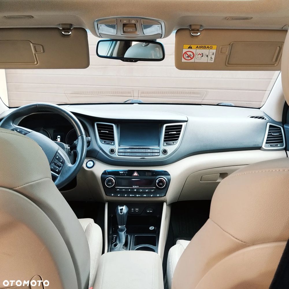 Hyundai Tucson 2.0 CRDI Premium 4WD - 18