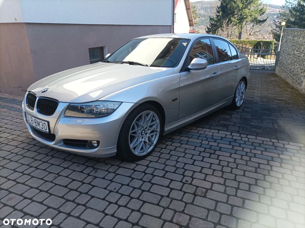 BMW Seria 3 320d DPF Efficient Dynamics Edition - 7