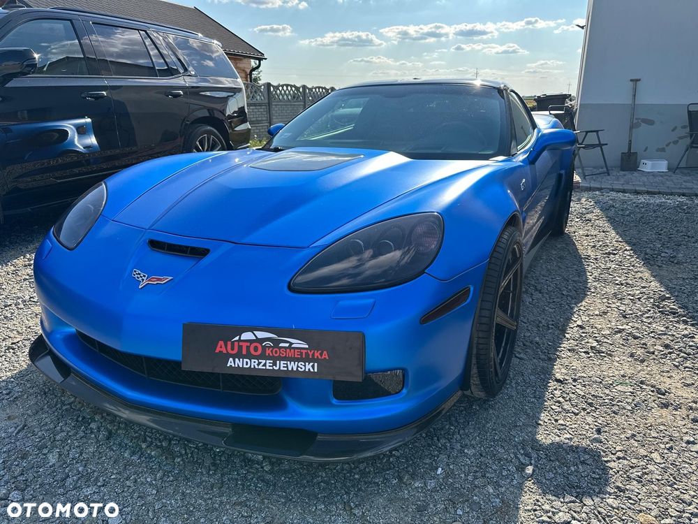 Chevrolet Corvette - 2