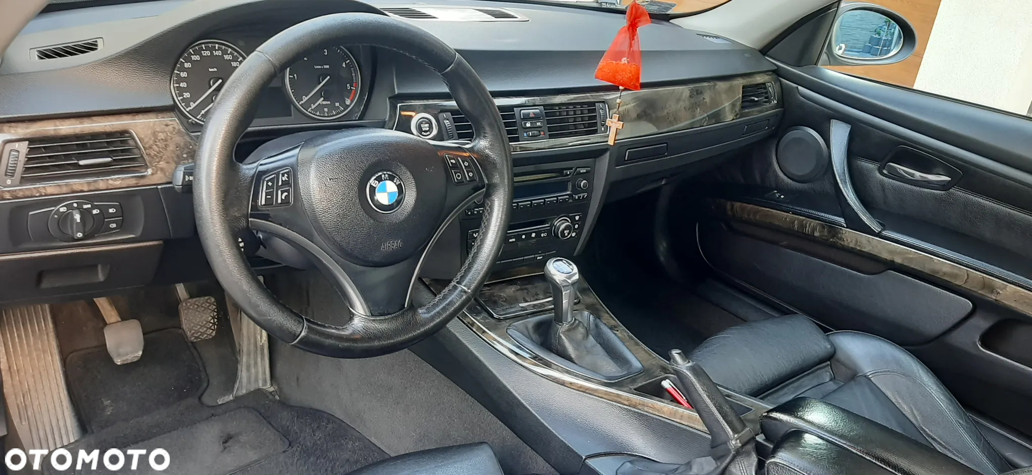 BMW Seria 3 320d - 14