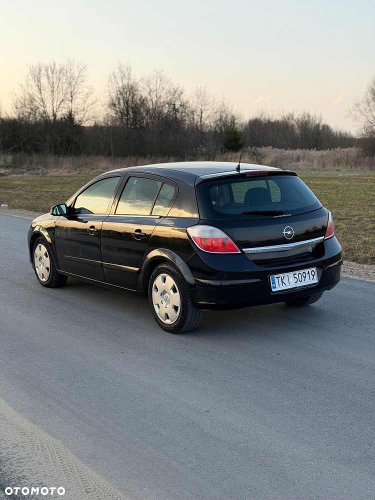 Opel Astra 1.9 CDTI Edition - 16