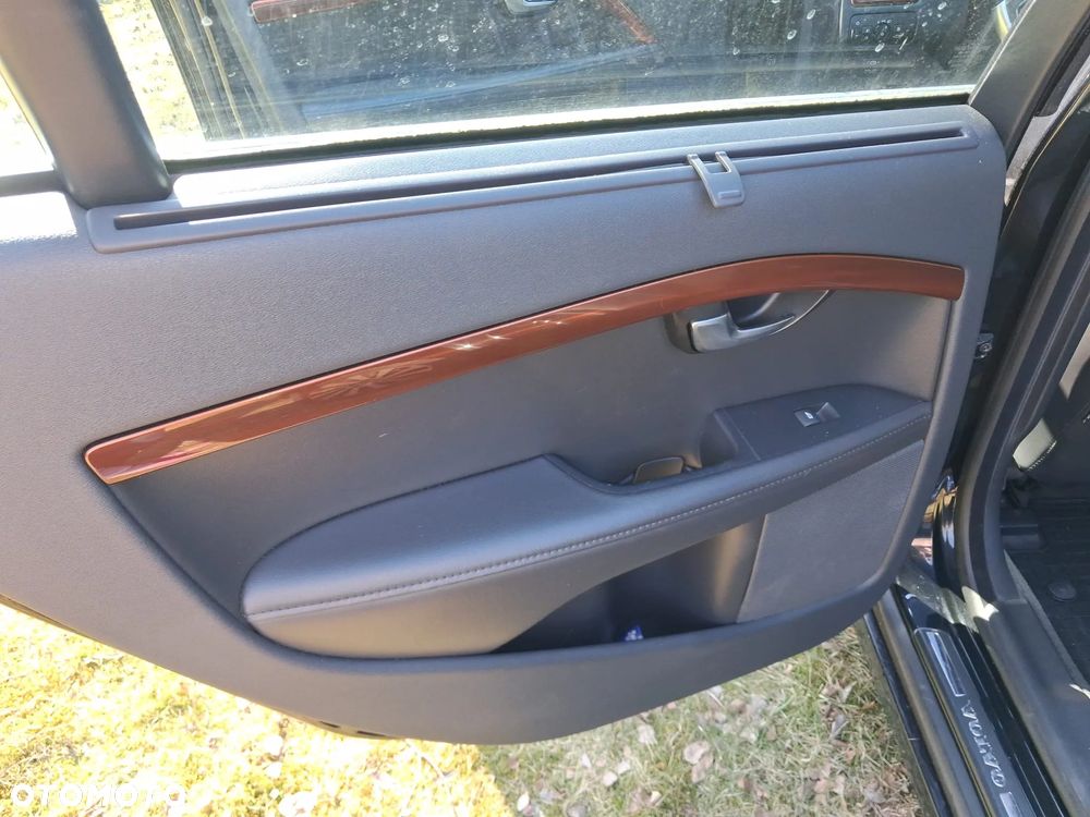 Volvo S80 T5 Momentum - 34