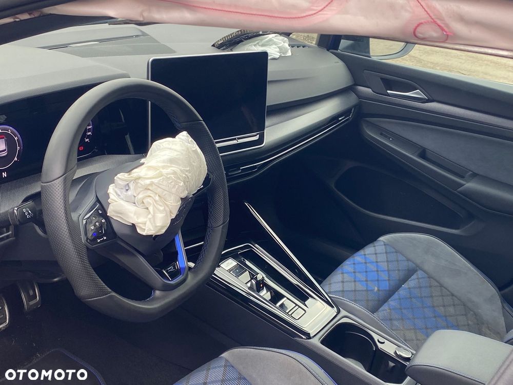 Volkswagen Golf 2.0 TSI 4Motion R DSG - 19