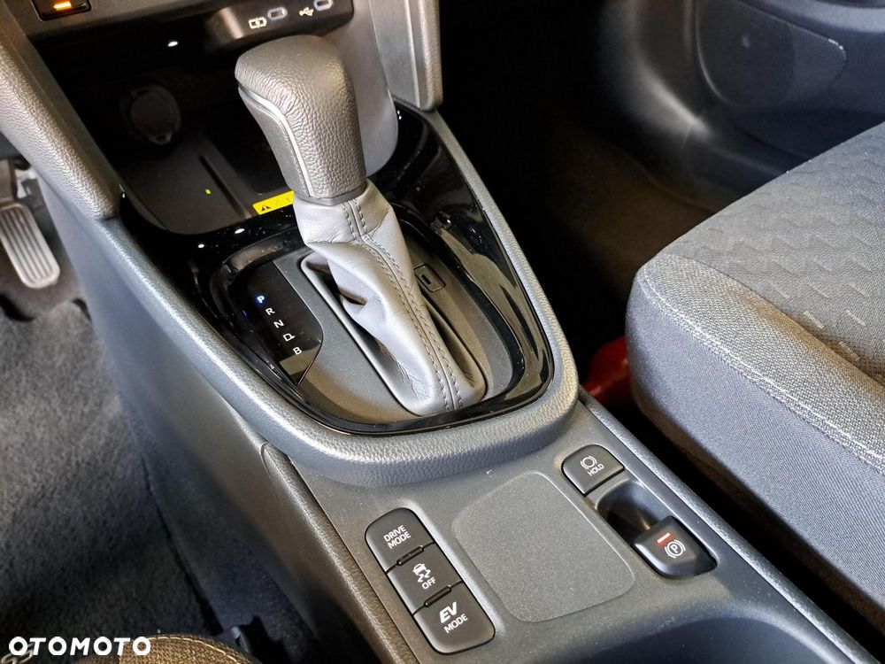 Toyota Yaris Cross Hybrid 1.5 Style - 25