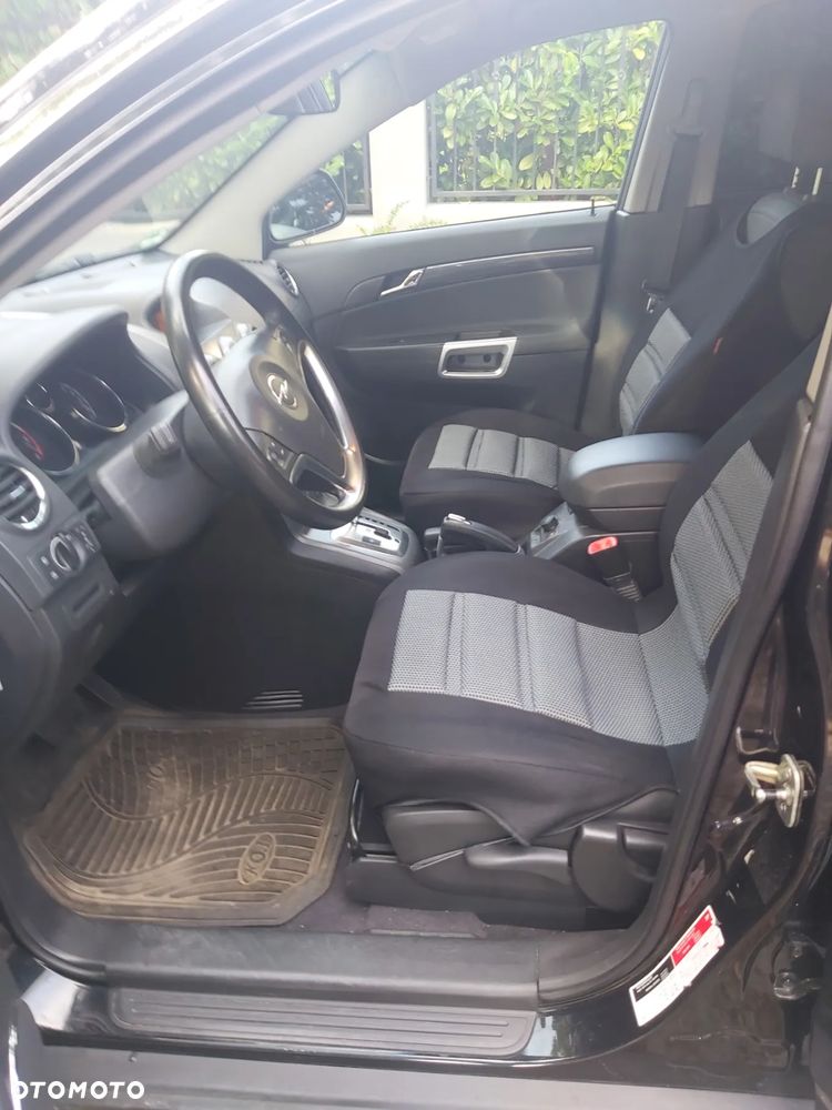 Opel Antara - 8