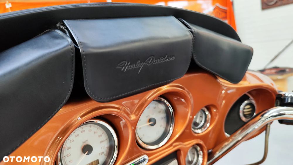 Harley-Davidson Touring Street Glide - 30