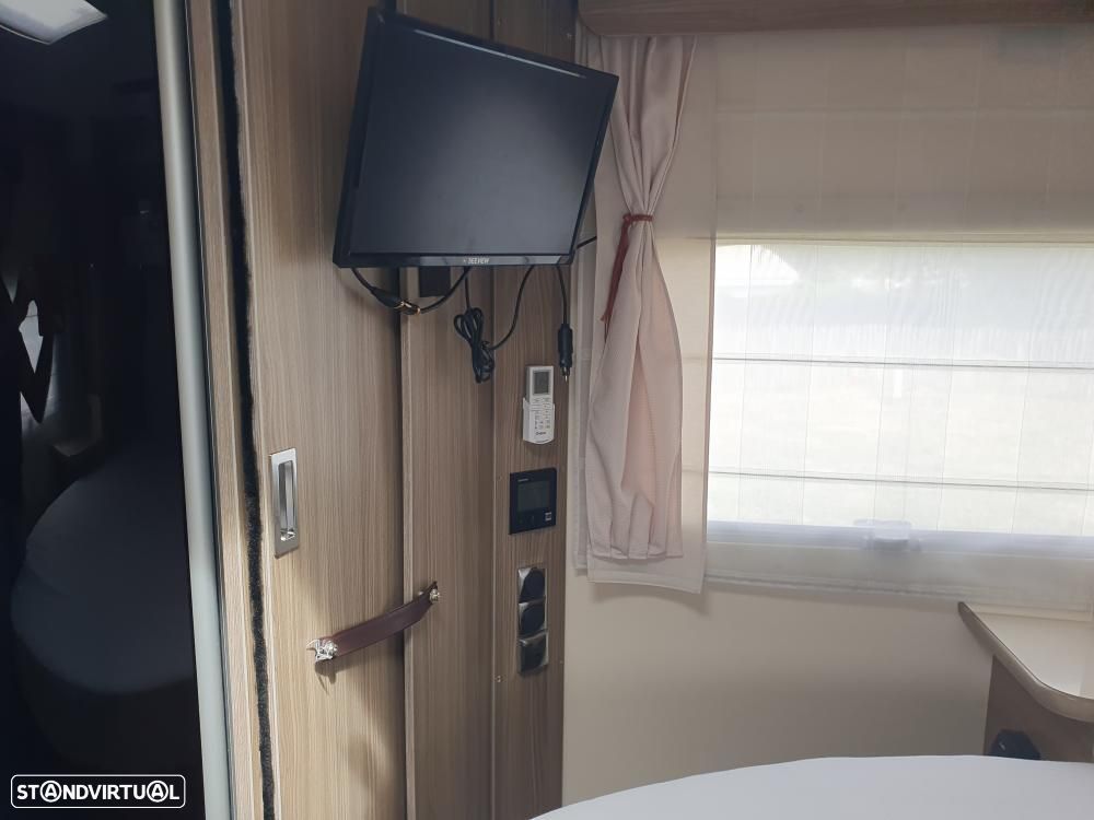 Autostar Passion P730LC cama central e basculante - 3