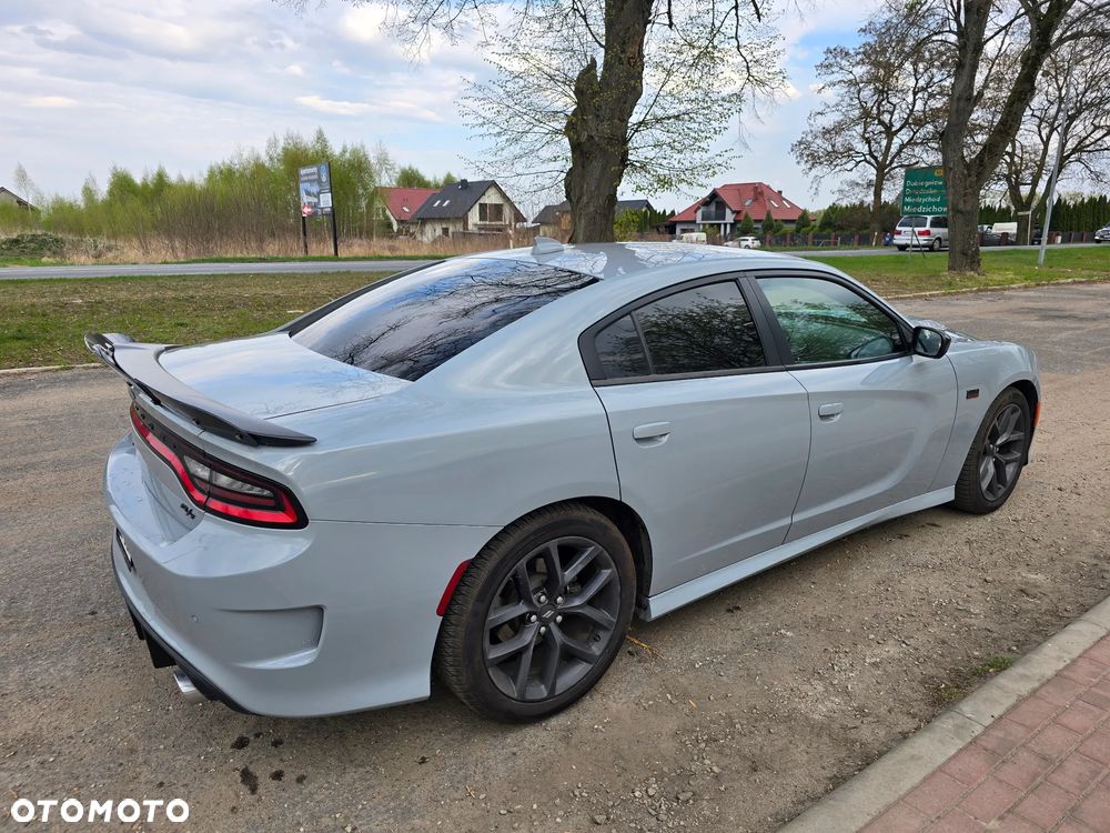 Dodge Charger 5.7 R/T - 5