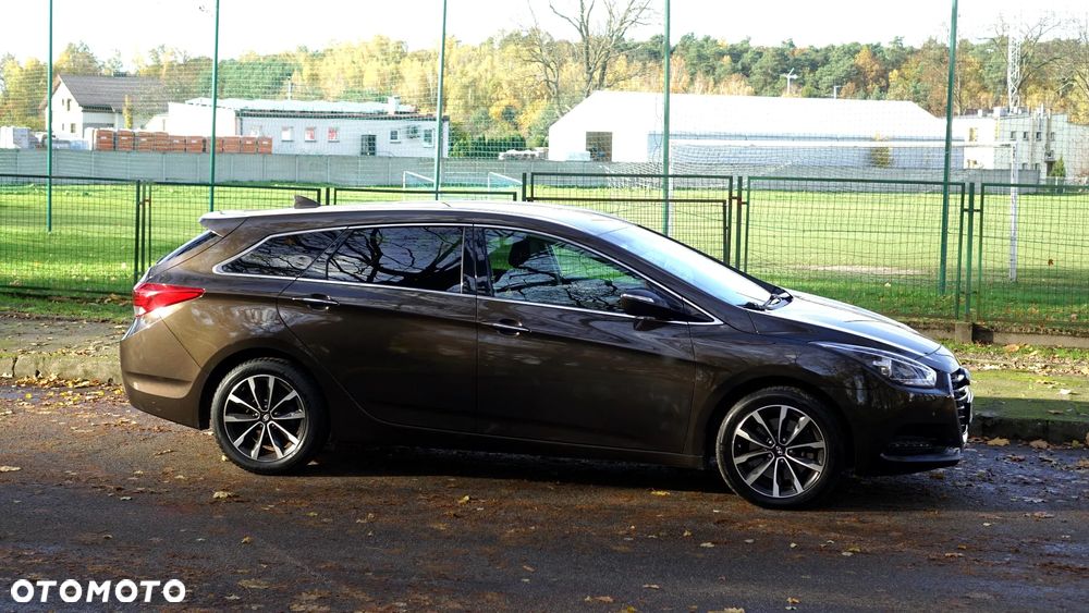 Hyundai i40 1.7 CRDi BlueDrive Premium - 38