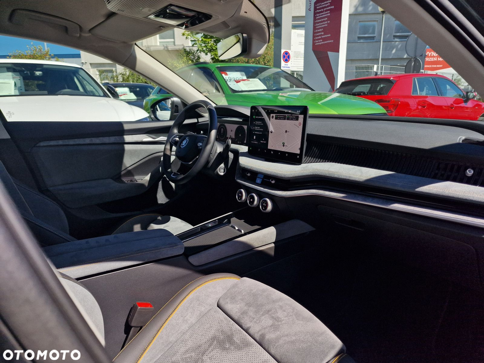 Skoda Superb 2.0 TDI SCR Selection DSG - 13