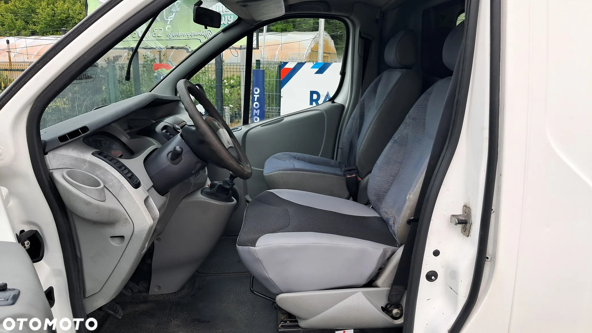 Renault TRAFIC - 7