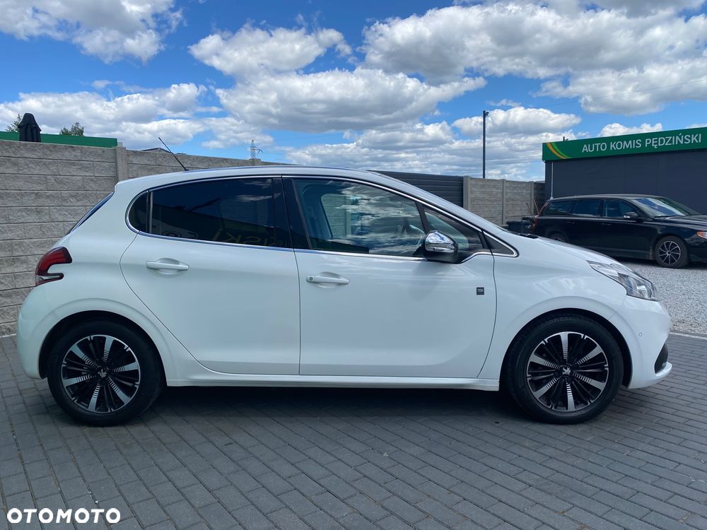 Peugeot 208 PureTech 82 Start & Stop Allure - 22