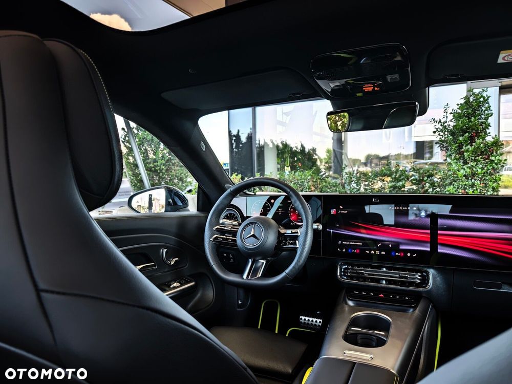 Mercedes-Benz CLA - 16