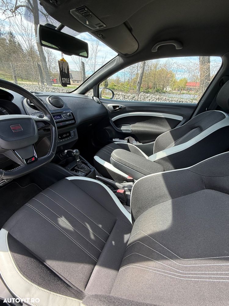 Seat Ibiza 1.4 TSI CUPRA DSG - 9