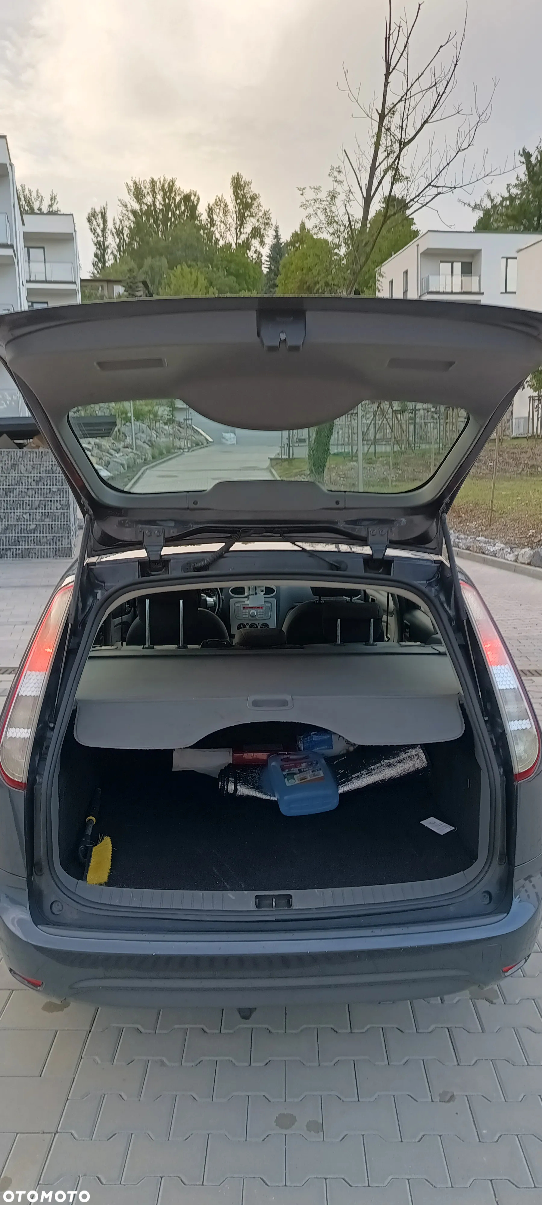 Ford Focus 1.6 Trend - 13