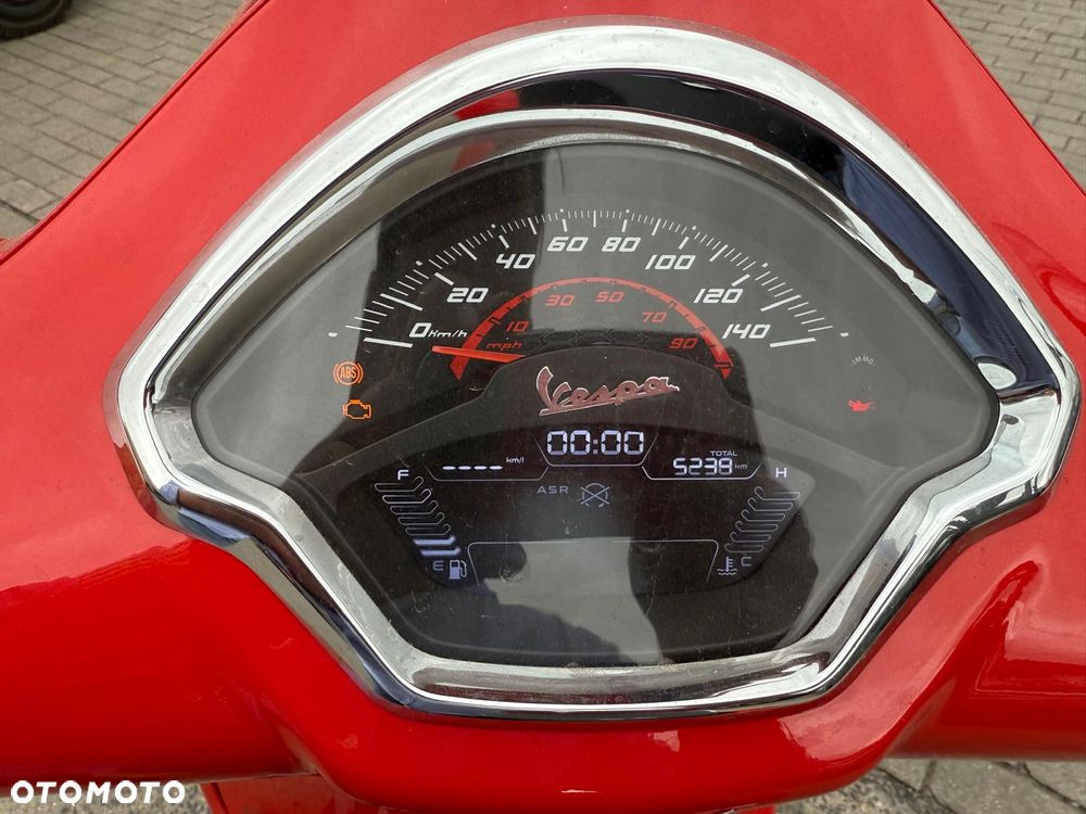 Vespa GTS - 3