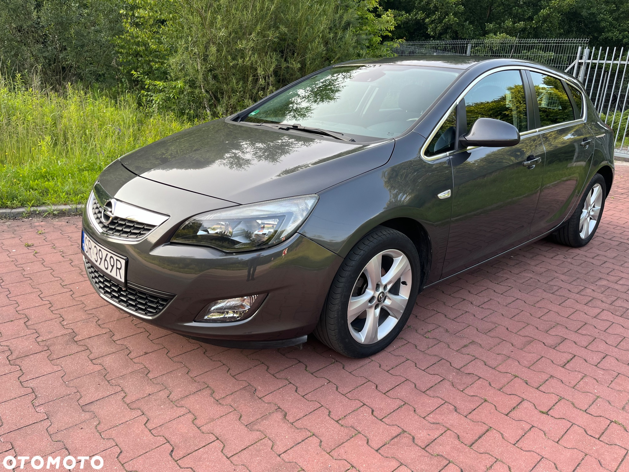 Opel Astra 1.4 Turbo Edition Sport - 2