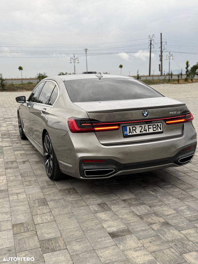 BMW 7 Series 2022 — imagine 4