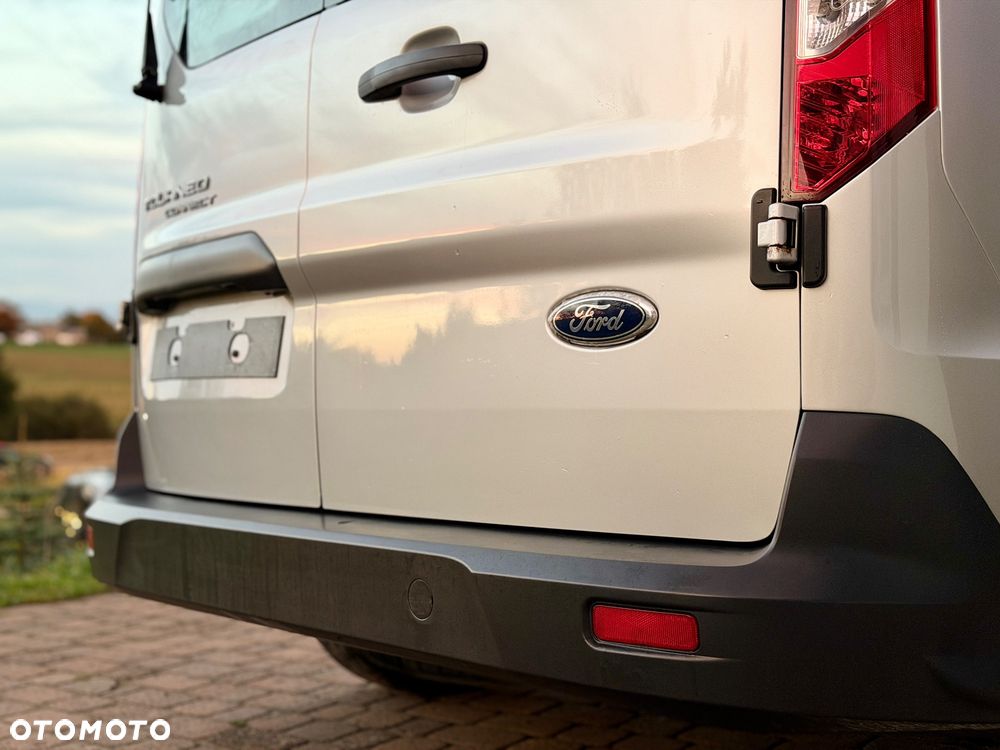 Ford Transit Connect - 18