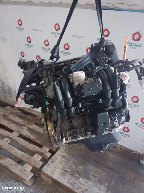 Motor Combustão Volkswagen Polo (6N2) - 2