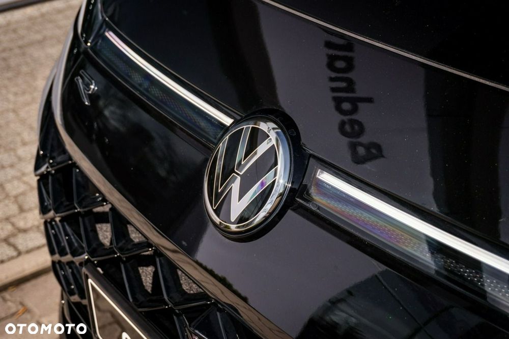 Volkswagen T-Roc - 16