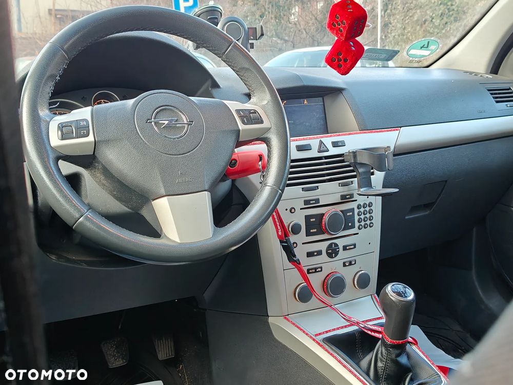 Opel Astra 1.9 CDTI DPF Cosmo - 6