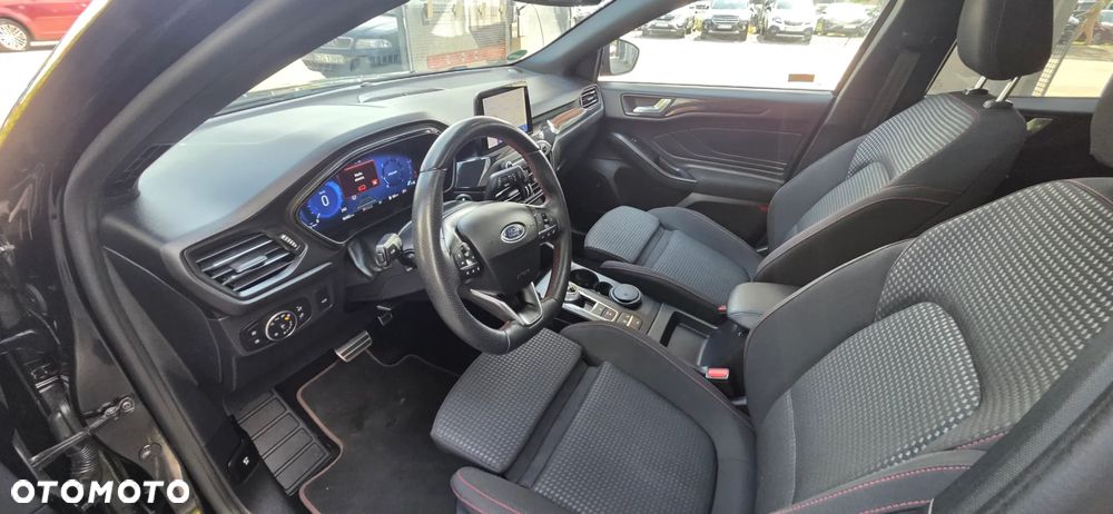 Ford Focus 2.0 EcoBlue ST-Line - 30
