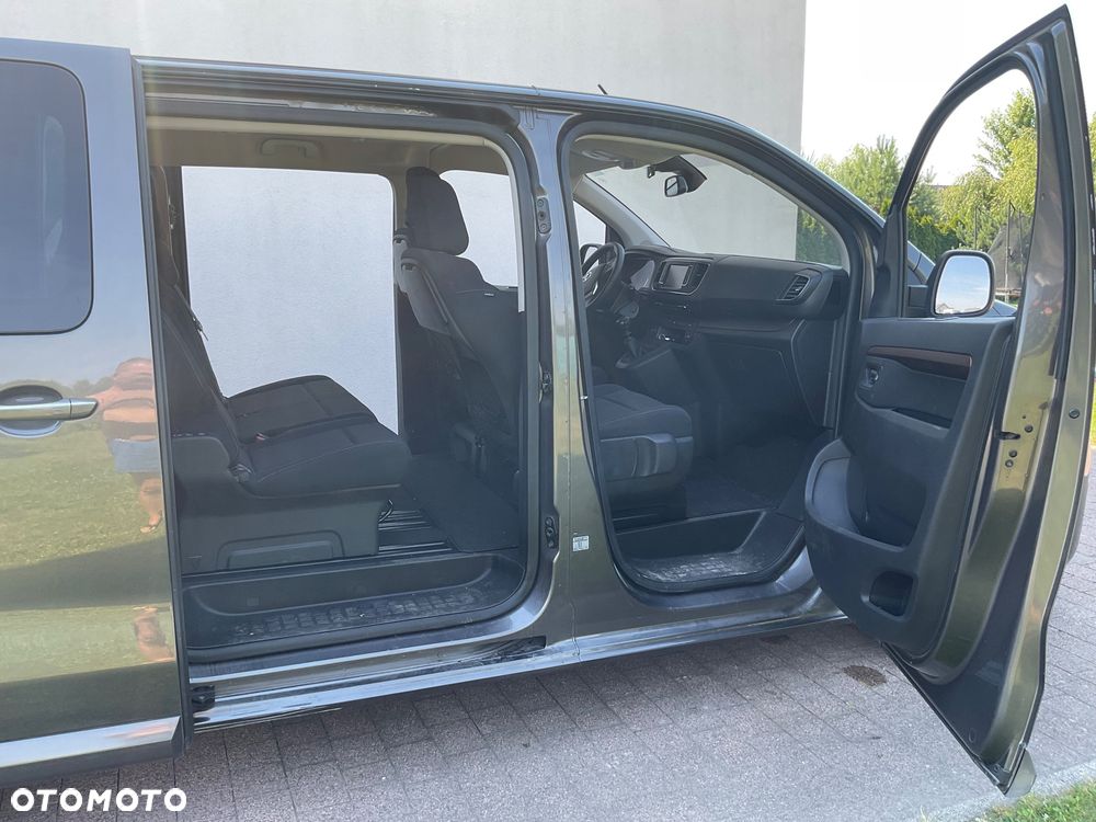 Toyota ProAce 2,0-l-D-4D L2 (8-Si.) Verso Family Comfort - 8